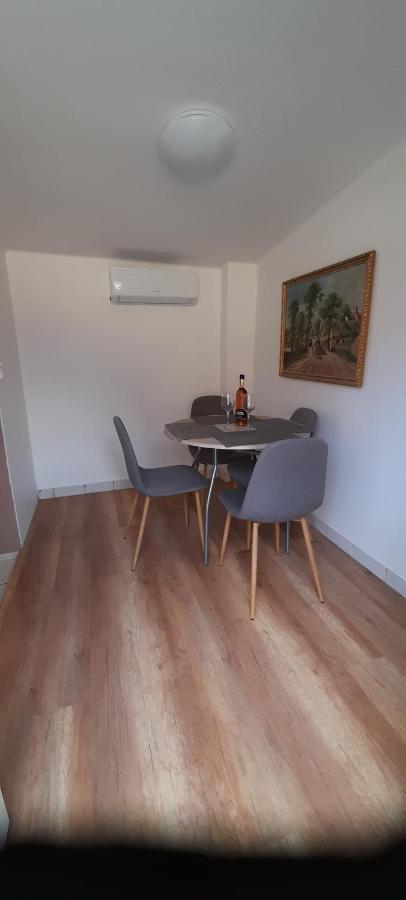 Lelle Lelke Apartmanház Apartman Balatonlelle Kültér fotó