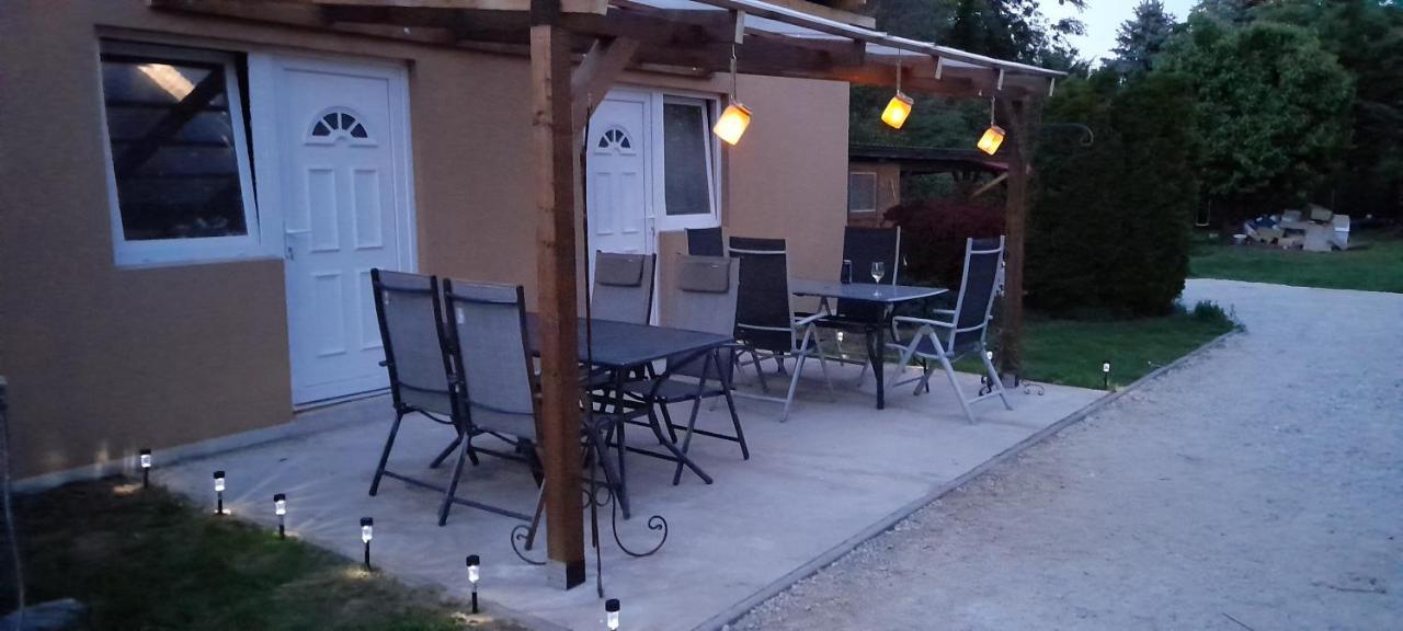 Lelle Lelke Apartmanház Apartman Balatonlelle Kültér fotó