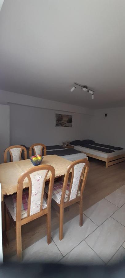 Lelle Lelke Apartmanház Apartman Balatonlelle Kültér fotó