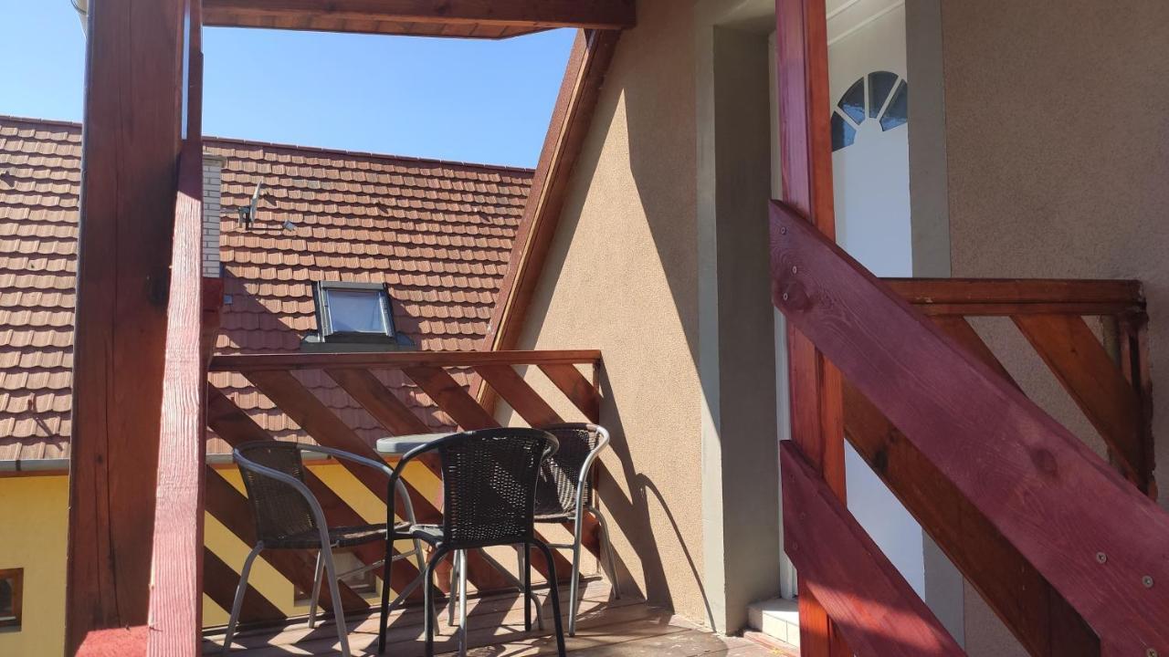 Lelle Lelke Apartmanház Apartman Balatonlelle Kültér fotó