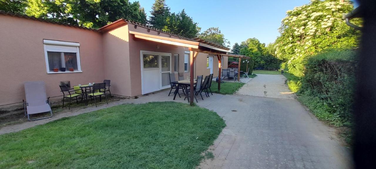 Lelle Lelke Apartmanház Apartman Balatonlelle Kültér fotó